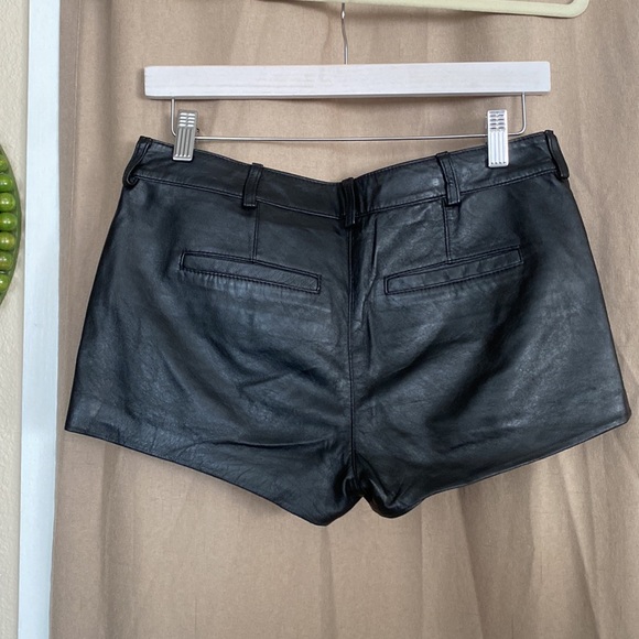 Kardashians Bebe Leather Shorts 2 - Picture 2 of 8